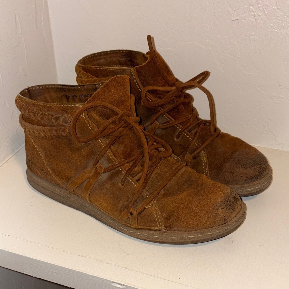 Born Brown Lace-Up Moccasins for Women